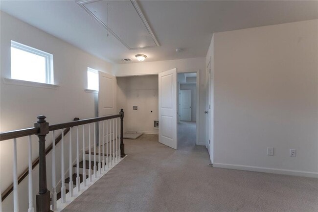 Building Photo - 898 Ambient Way