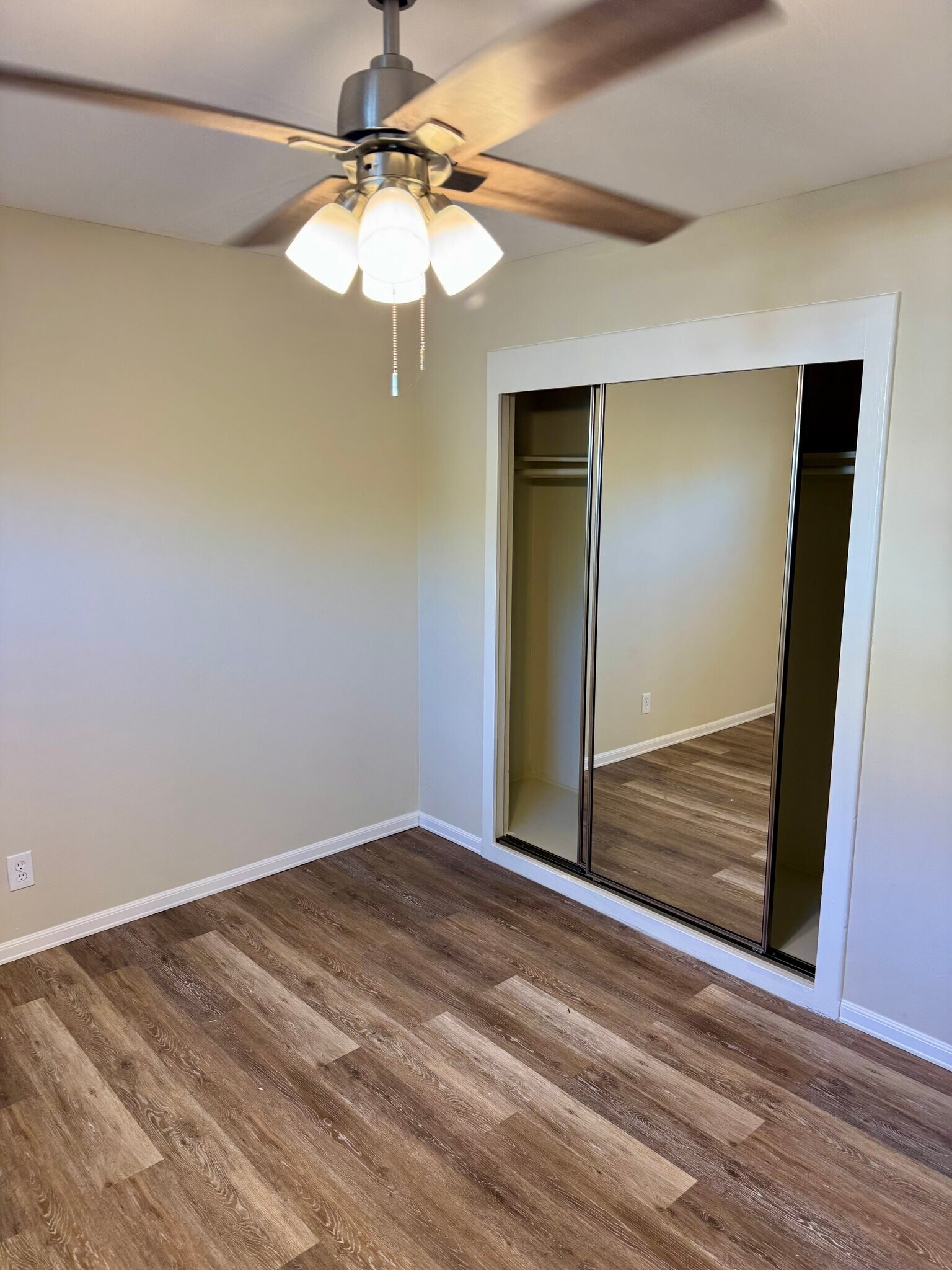 Building Photo - 2231 Canyon Dr