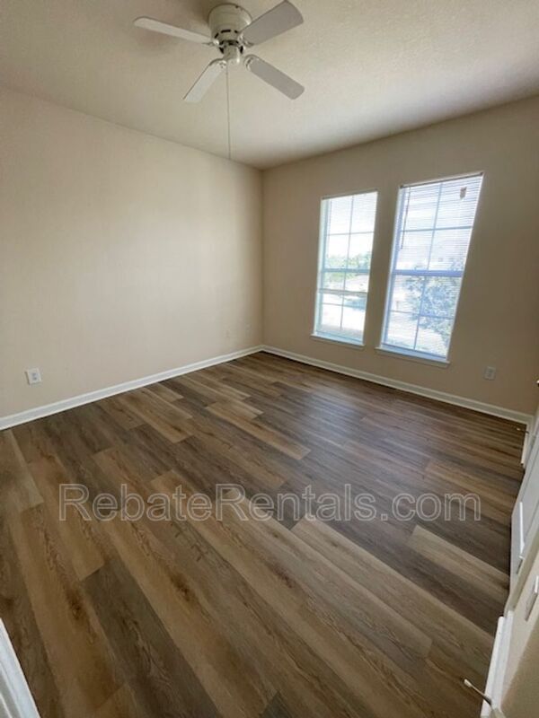 Building Photo - 8290 Gate Pkwy W