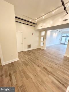 Building Photo - 4334 Farragut St