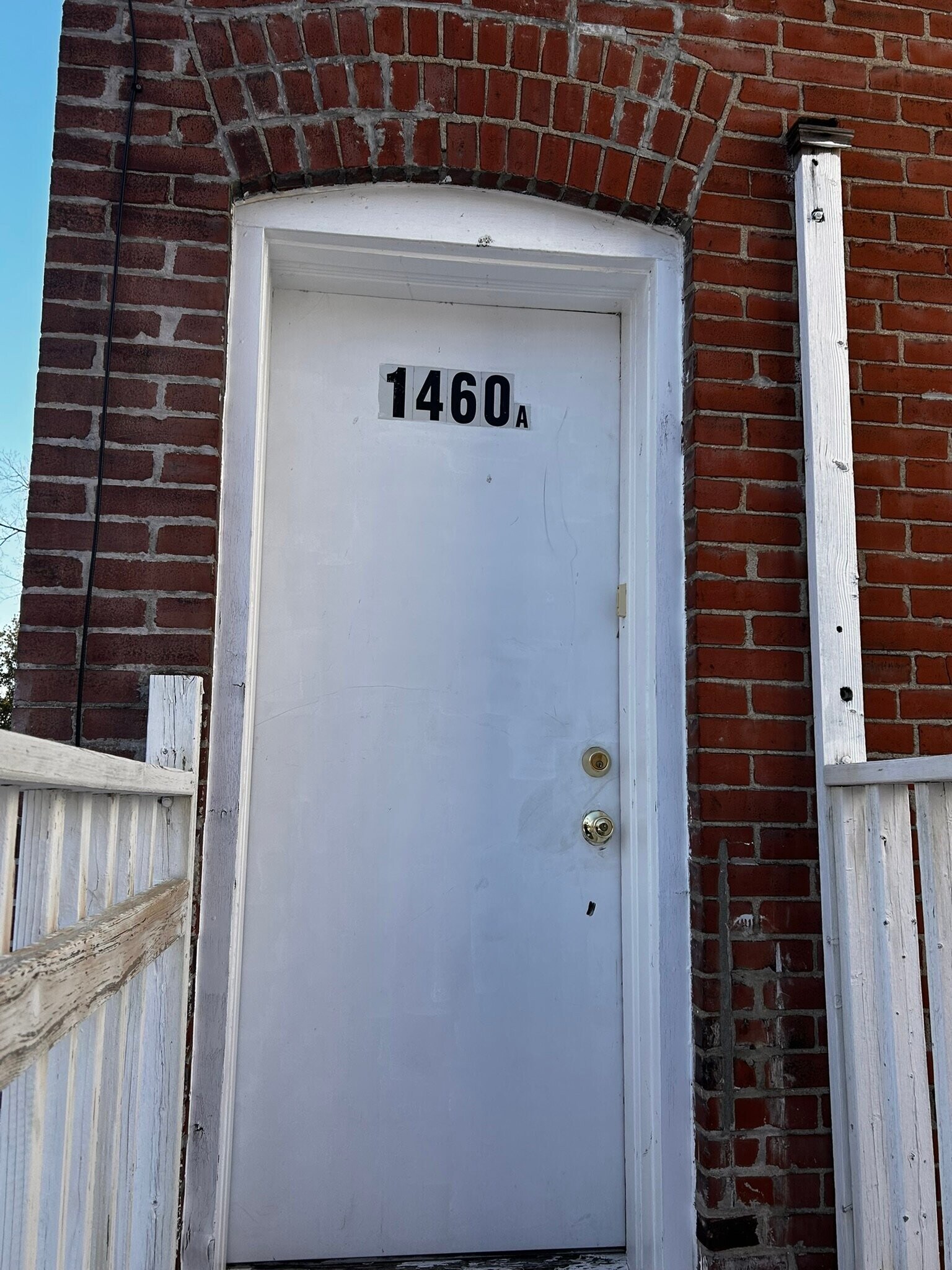 Building Photo - 1460 Laurel St