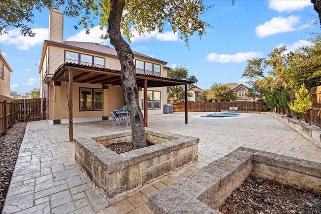 Building Photo - Move-In Ready Home with Resort-Style Backyard