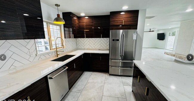 Building Photo - 2905 Mason Ave