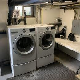 Building Photo - 174 E 300 S