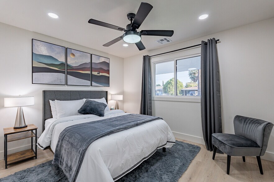 Bedroom #2 - 126 E Palmcroft Dr