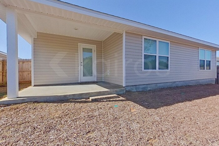 Building Photo - 4776 Malay Cir