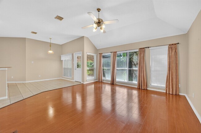 Building Photo - 11714 Peachwood Lake Dr