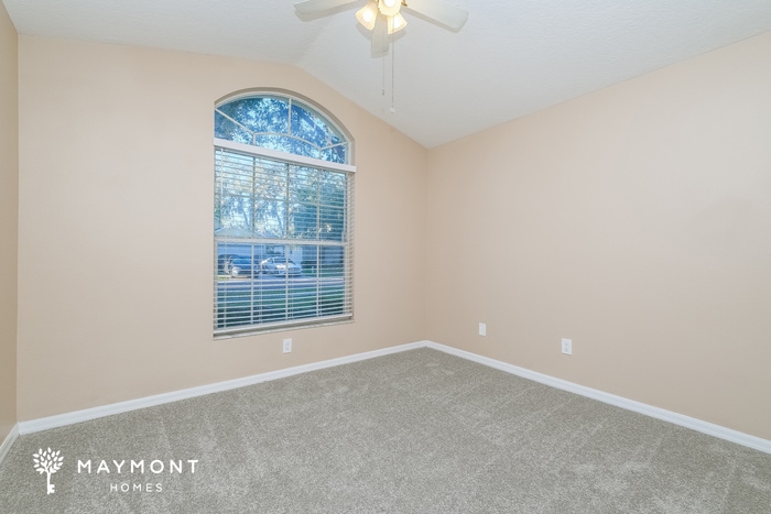 Building Photo - 2518 Clareside Dr