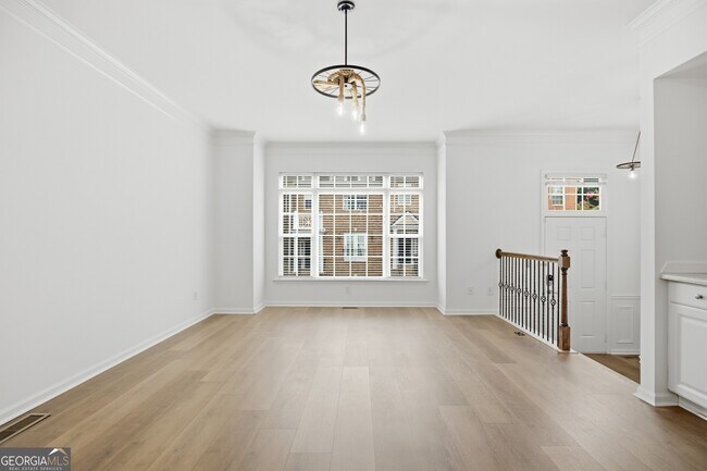 Building Photo - 10851 Alderwood Cove