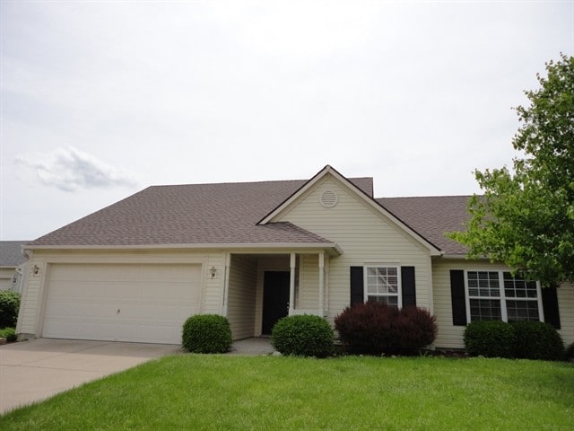 Building Photo - 8453 Trappers Ct