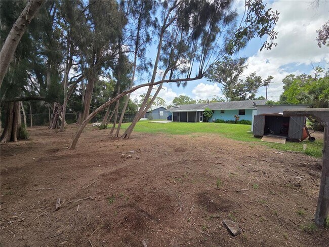 Building Photo - 4136 S Lockwood Ridge Rd