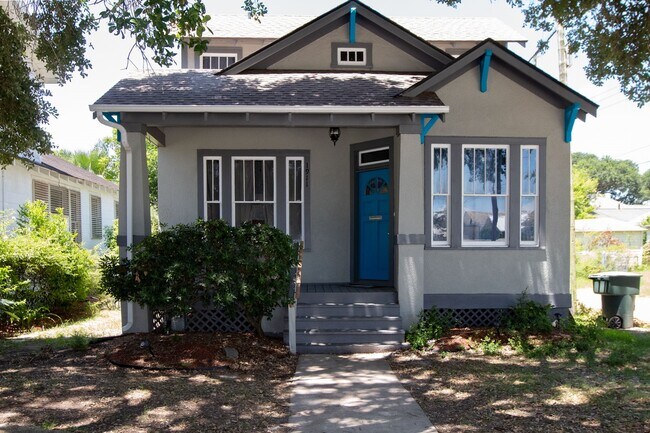 Building Photo - 1911 34th St