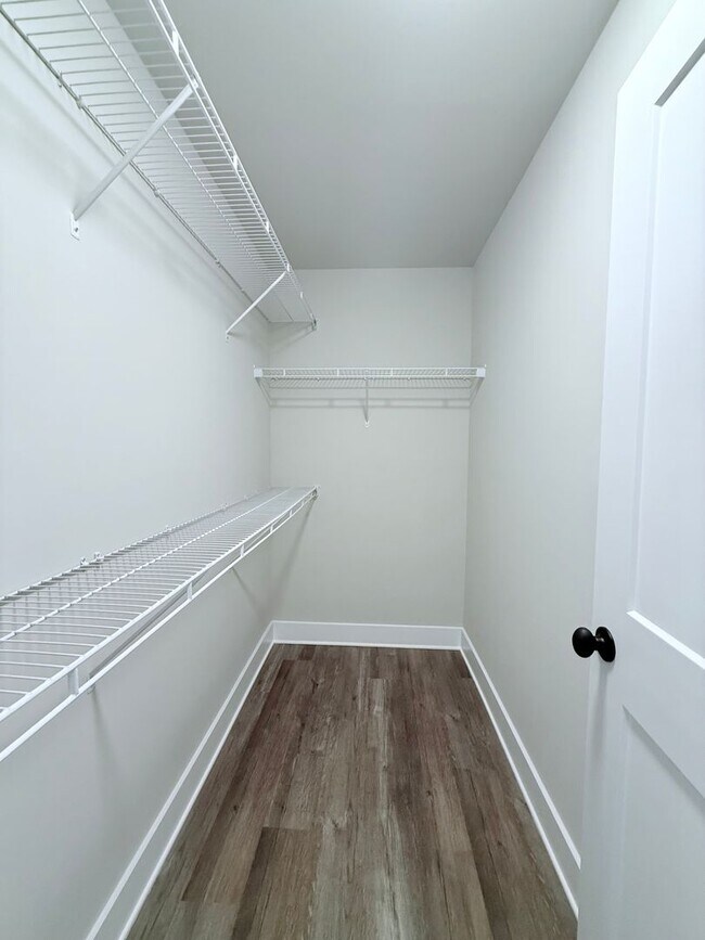 Building Photo - 2 Bedroom Single Family Home - Forsyth County