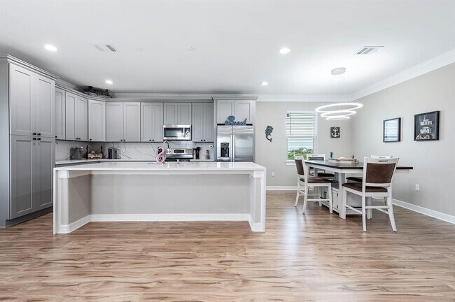 Building Photo - 4019 Mitote Dr