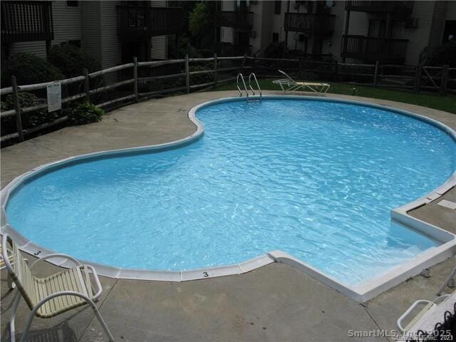 Building Photo - 38 Padanaram Ave