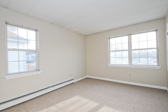 Building Photo - 3 Park Ave