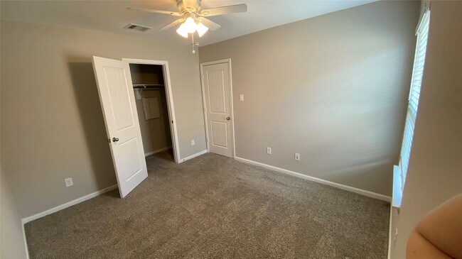 Building Photo - 29506 Breakwater Dr