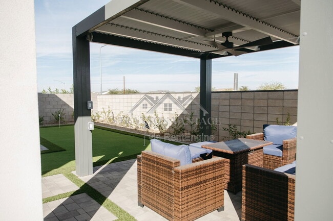 Building Photo - 10262 E Utah Ave