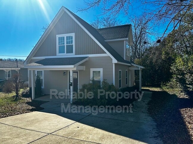 Building Photo - 115 E Kennel Ln