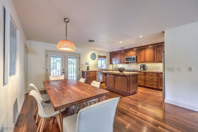 Building Photo - 3931 Maranatha Cir
