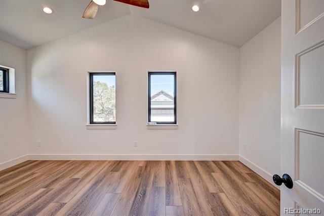 Building Photo - 424 Pinon St