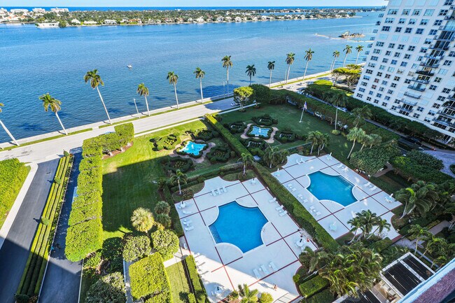 Building Photo - 1701 S Flagler Dr