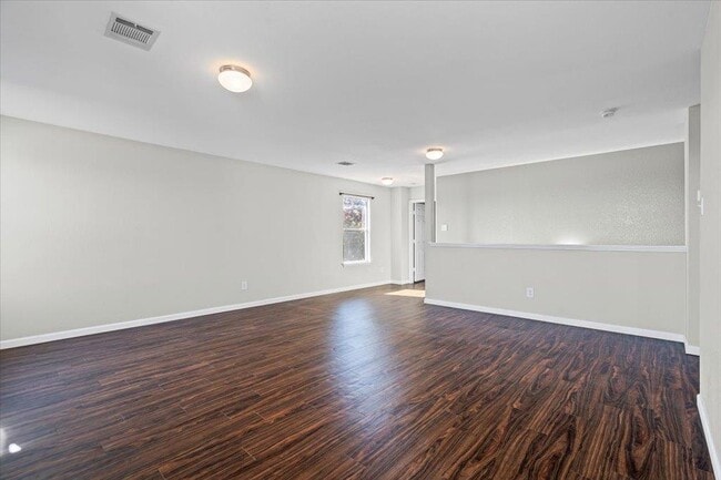 Building Photo - 396 Feathergrass Dr