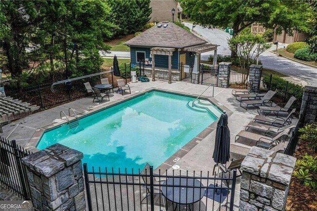 Building Photo - 2535 Village Creek Landing SE