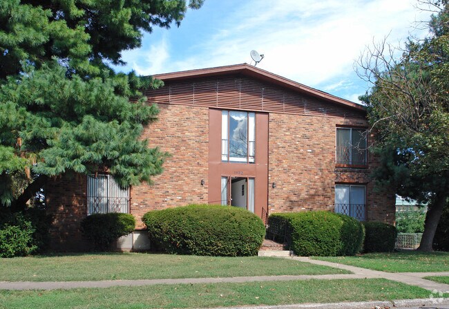 Primary Photo - 1132 Kees Rd