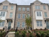 Building Photo - 4525 Sims Park Pl.
