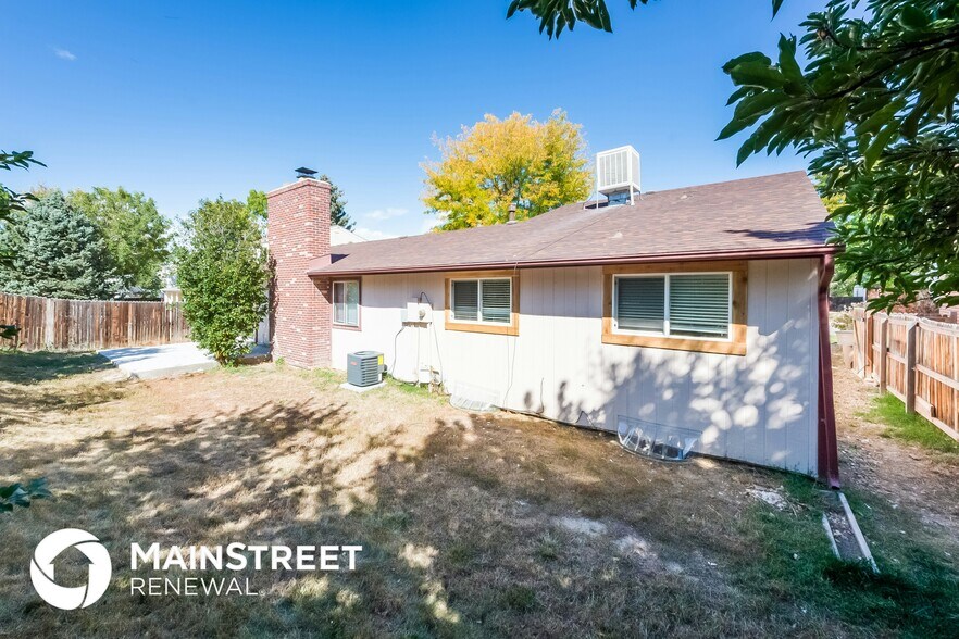 Building Photo - 4609 S Laredo St