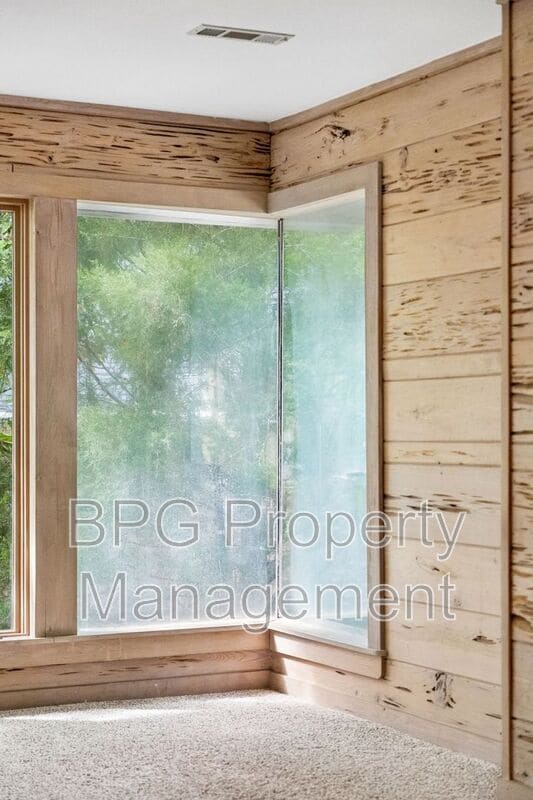 Building Photo - 15 Glenkirk Dr