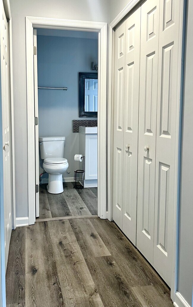 Building Photo - 5900 Wichita Dr