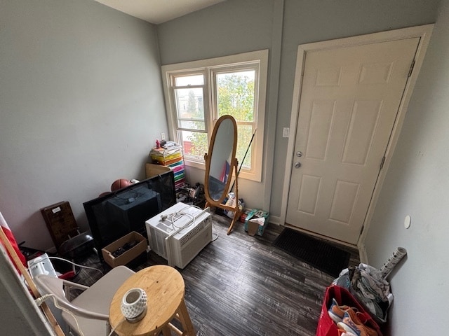 Building Photo - 1431 N Springfield Ave