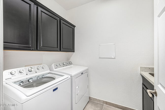 Building Photo - 5211 N 193rd Ave