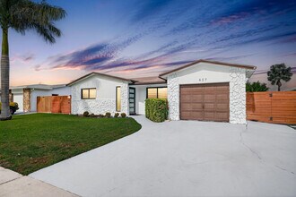 Building Photo - 407 SE 5th St