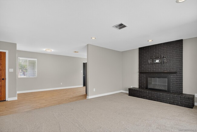 Building Photo - 3907 Genine Dr