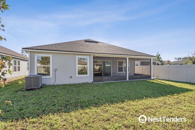 Building Photo - 83109 Village Walk