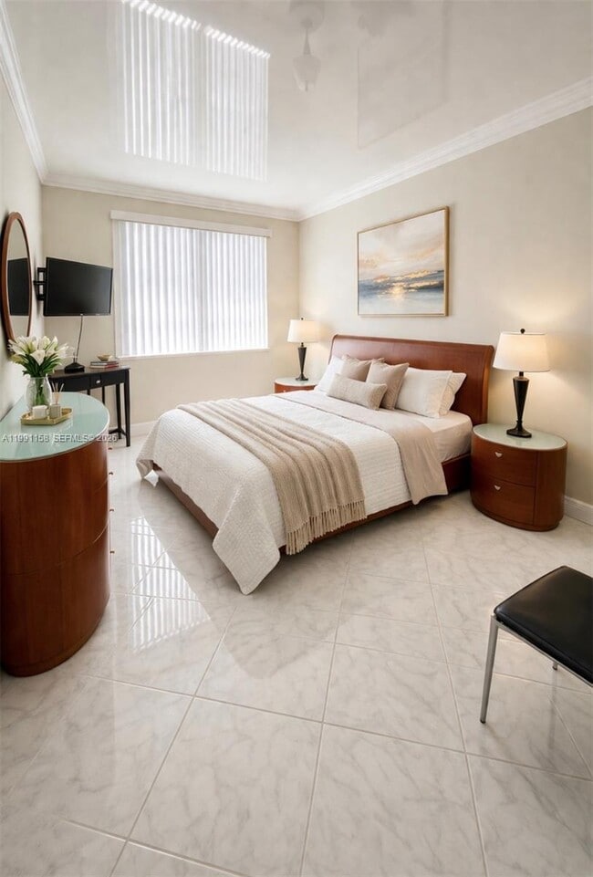 Building Photo - 1980 S Ocean Dr