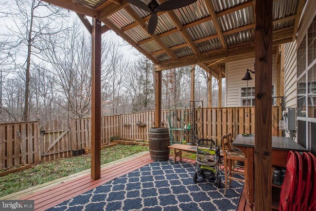 Building Photo - 9776 Corbett Cir