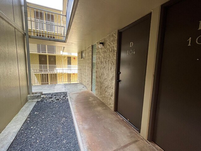 Building Photo - Valleyview Melemanu (Mililani) - 1 bedroom unit with remodeled kitchen and parking
