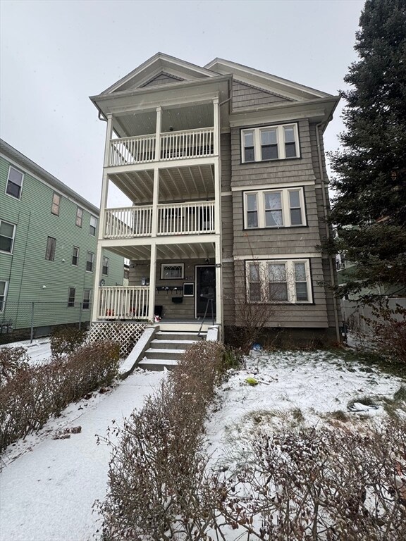 Primary Photo - 412 Grafton St