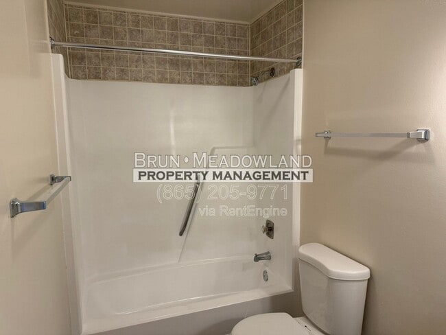 Building Photo - 9116 Parktop Ln NW