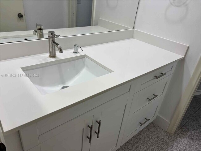 Building Photo - Southwest 115th Place, Miami, FL 33173 - 3 BR 2 BA single-family home