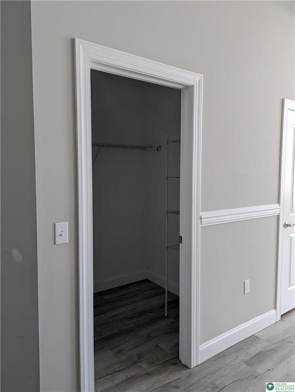 Building Photo - 216 Penn St