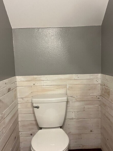 Building Photo - 16837 Bream Ln