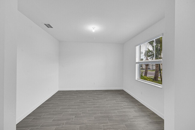 Building Photo - 3514 Angler Dr