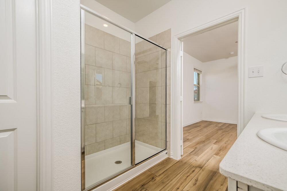 Building Photo - 1100 Daffodil St