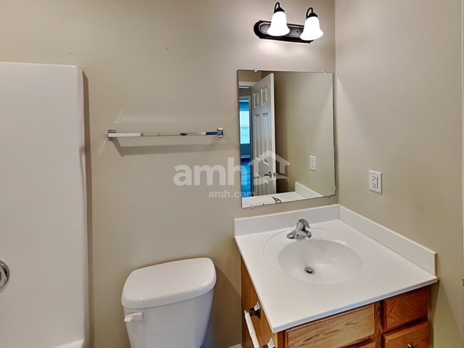 Building Photo - 1056 Countess Ln