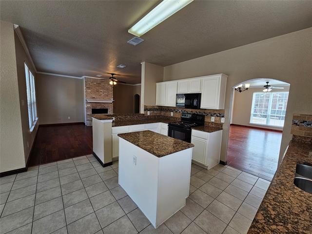 Building Photo - 329 Tranquility Ln